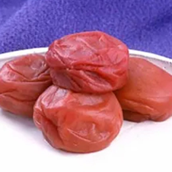 Aka-umeboshi with Shiso Leaves